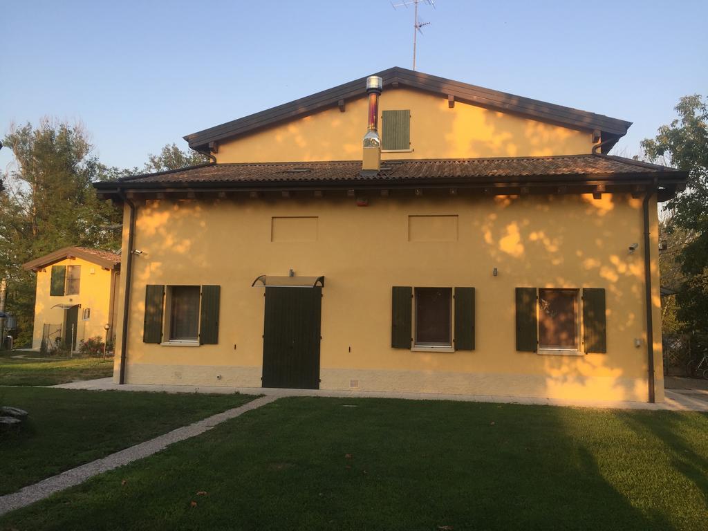 B&B Nido Sui Laghi San Donnino della Nizzola ภายนอก รูปภาพ
