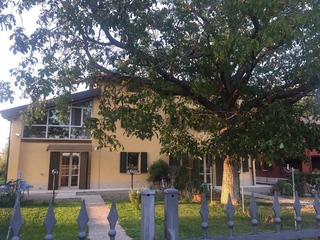 B&B Nido Sui Laghi San Donnino della Nizzola ภายนอก รูปภาพ