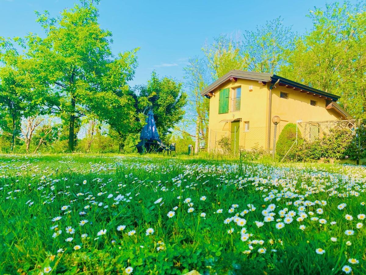 B&B Nido Sui Laghi San Donnino della Nizzola ภายนอก รูปภาพ
